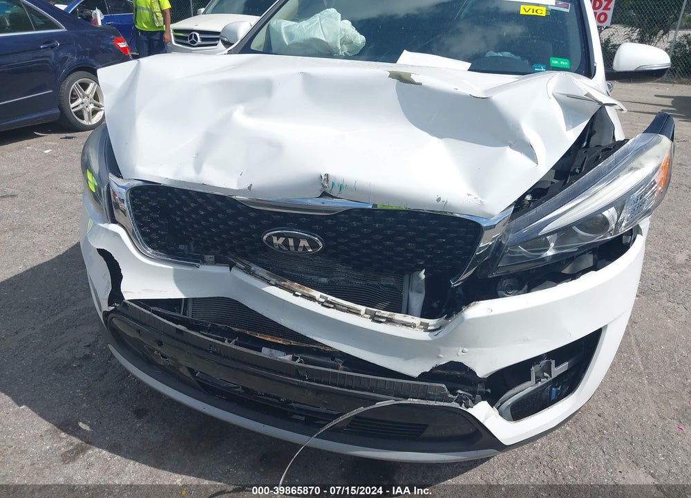 2018 KIA SORENTO 3.3L EX VIN: 5XYPH4A59JG406847