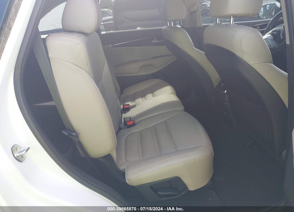 2018 KIA SORENTO 3.3L EX VIN: 5XYPH4A59JG406847