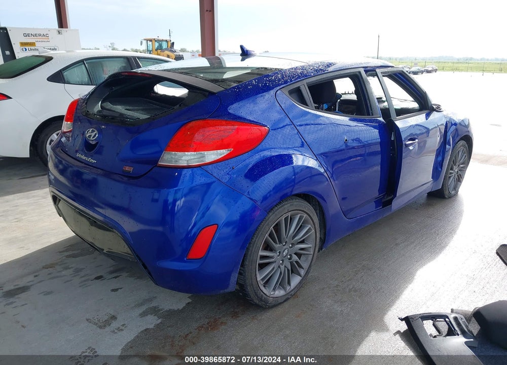 2013 HYUNDAI VELOSTER VIN: KMHTC6AD6DU153369