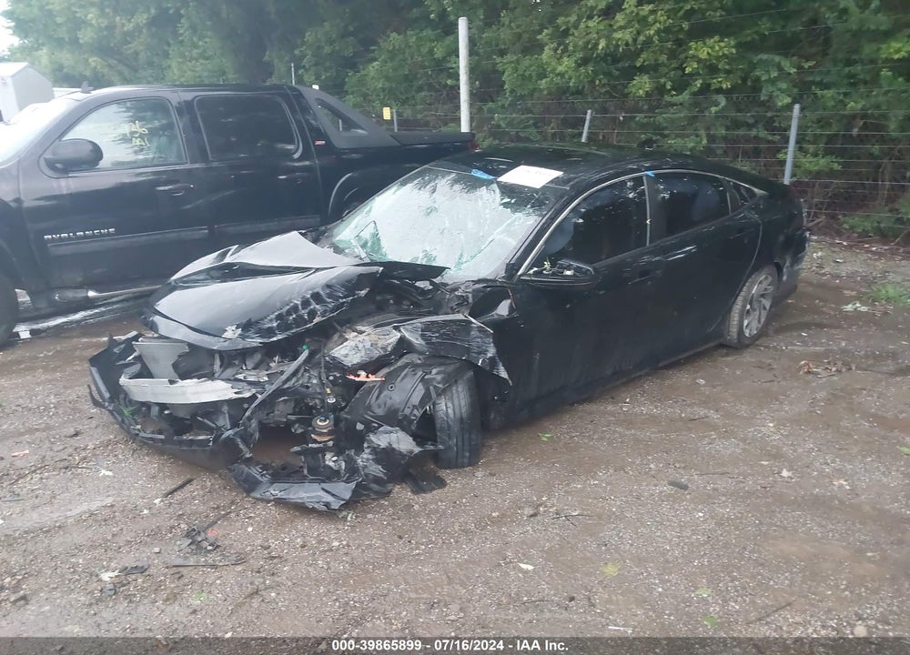 2018 HONDA CIVIC VIN: 19XFC2F7XJE032240
