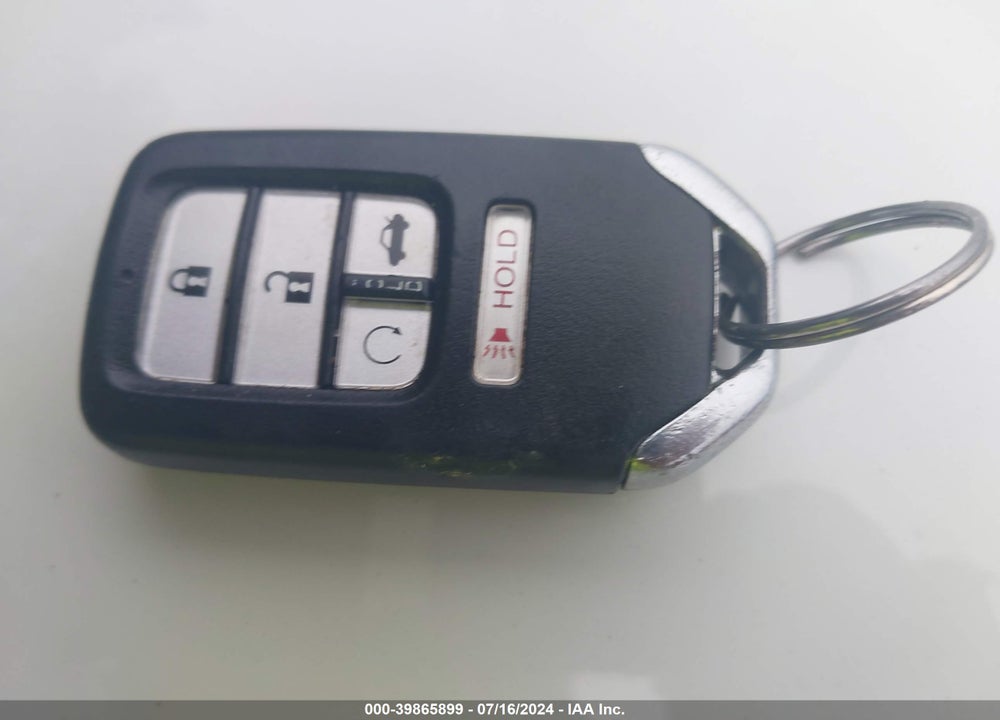 2018 HONDA CIVIC VIN: 19XFC2F7XJE032240