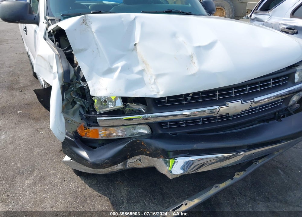 1999 CHEVROLET SILVERADO 1500 VIN: 1GCEC14V4XZ103033