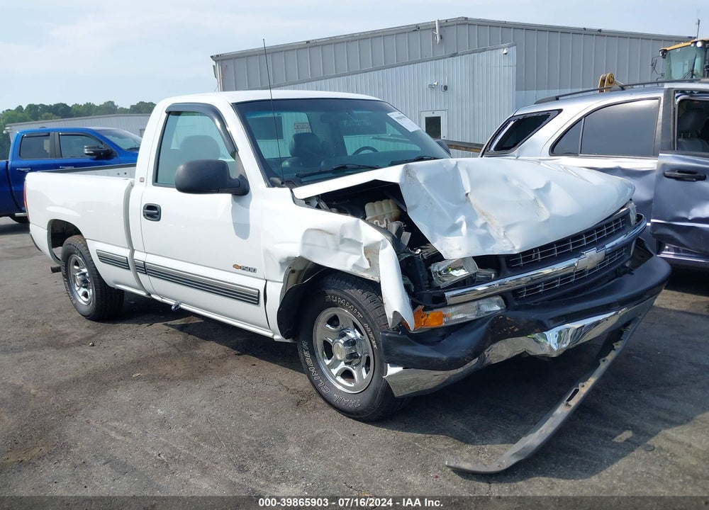 1999 CHEVROLET SILVERADO 1500 VIN: 1GCEC14V4XZ103033