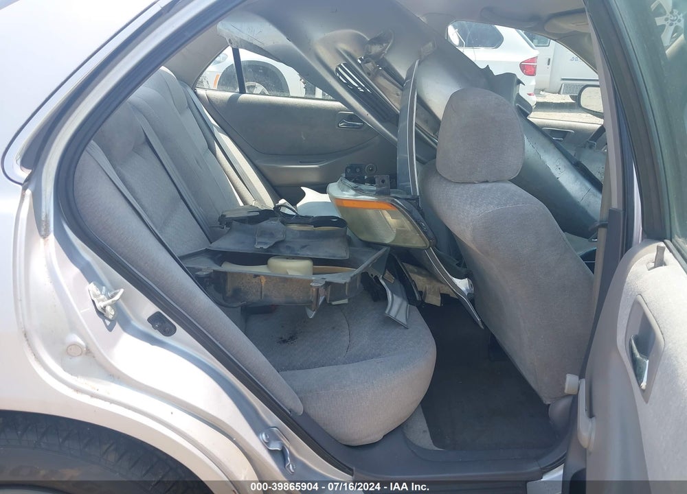 2002 HONDA ACCORD 2.3 VP VIN: 1HGCF86672A002543