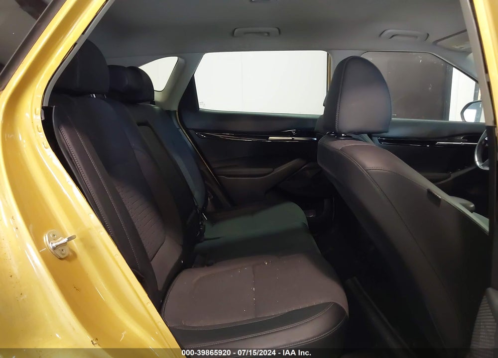 2021 KIA SELTOS S VIN: KNDEUCAA0M7180175