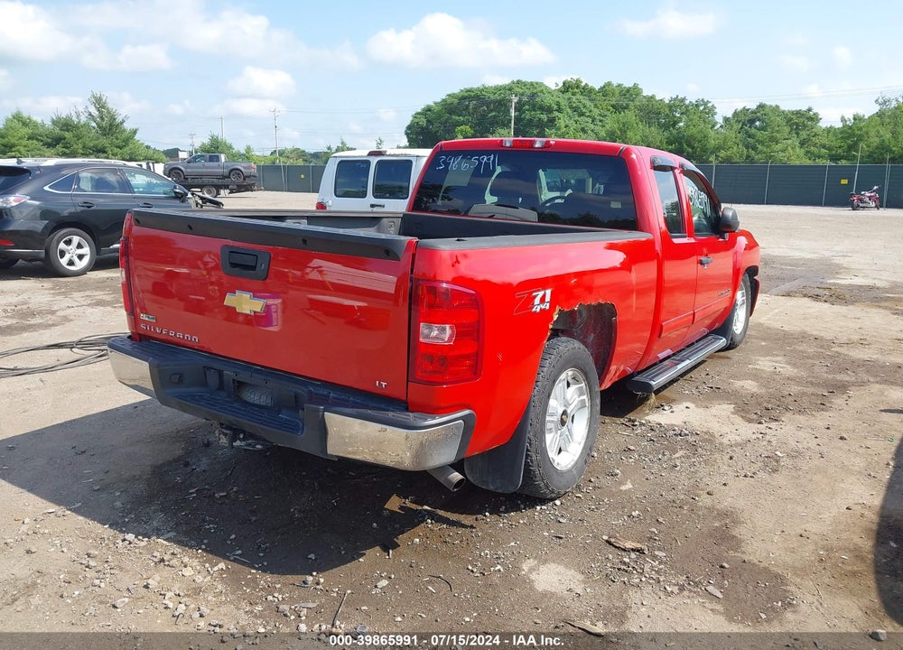 2010 CHEVROLET SILVERADO 1500 LT VIN: 1GCSKSE39AZ278779