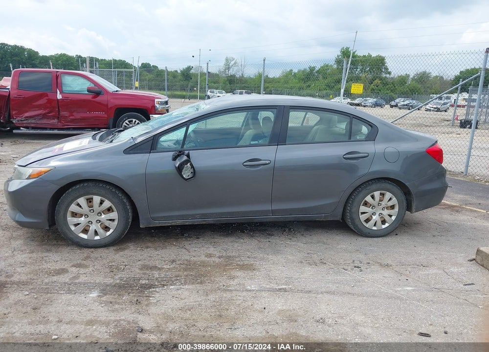 2012 HONDA CIVIC LX VIN: 19XFB2E53CE000882