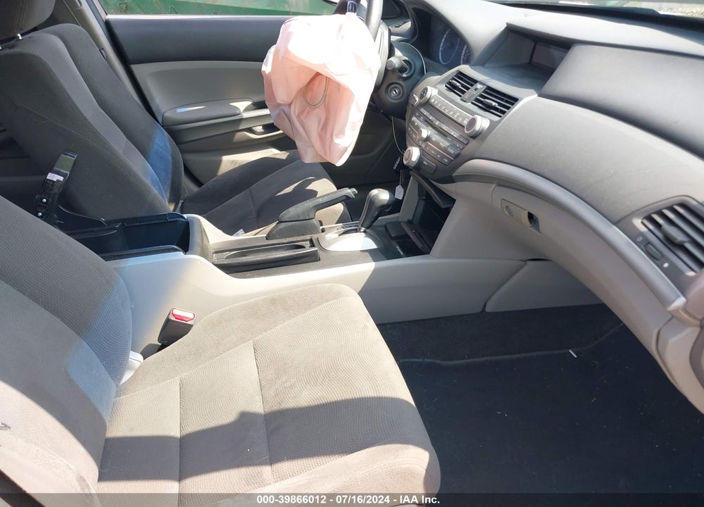 2010 HONDA ACCORD EX VIN: 1HGCP2F70AA004880