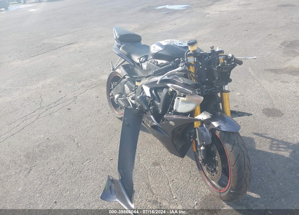 2007 YAMAHA YZFR6 L VIN: JYARJ12E07A020722