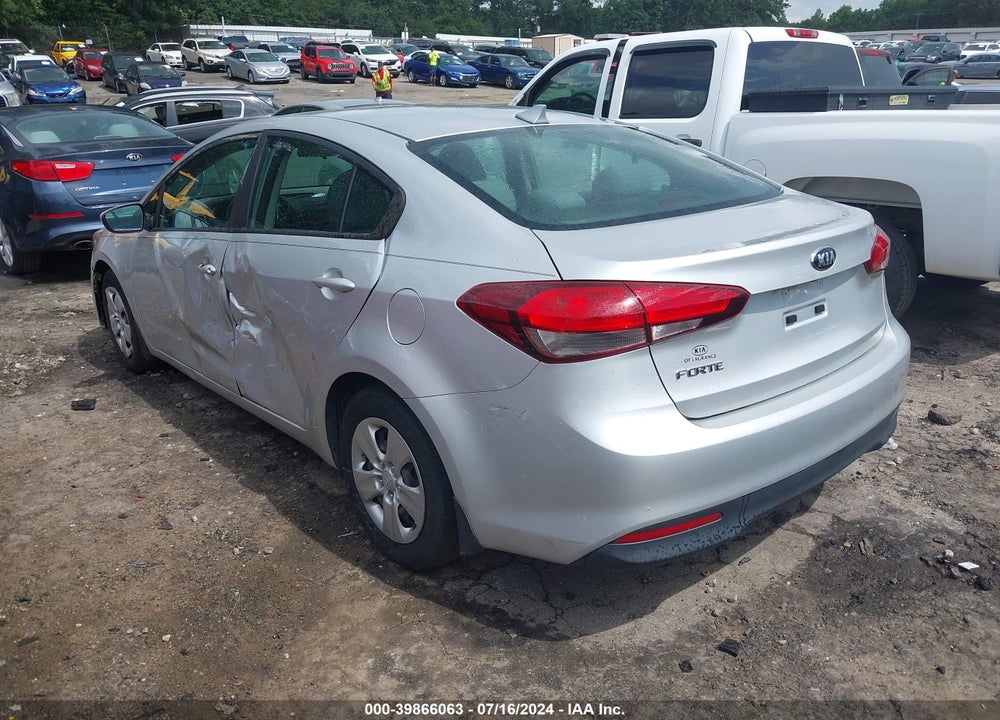 2017 KIA FORTE LX VIN: 3KPFL4A76HE081755