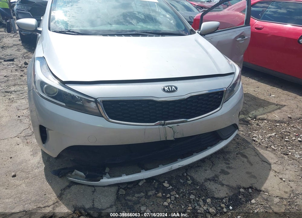2017 KIA FORTE LX VIN: 3KPFL4A76HE081755