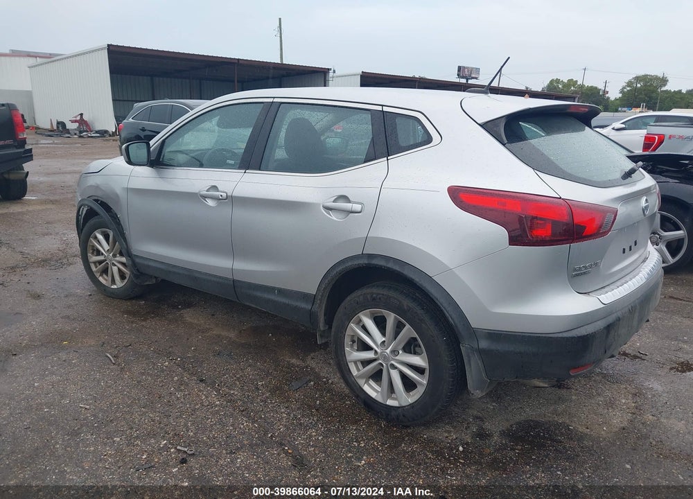 2017 NISSAN ROGUE SPORT S VIN: JN1BJ1CP4HW019859