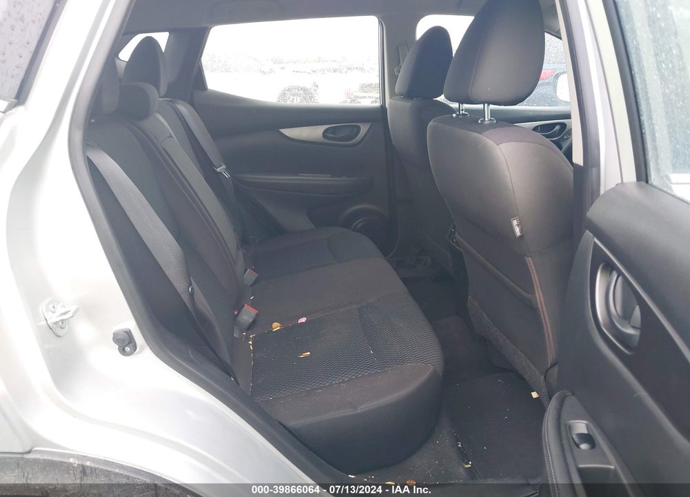 2017 NISSAN ROGUE SPORT S VIN: JN1BJ1CP4HW019859