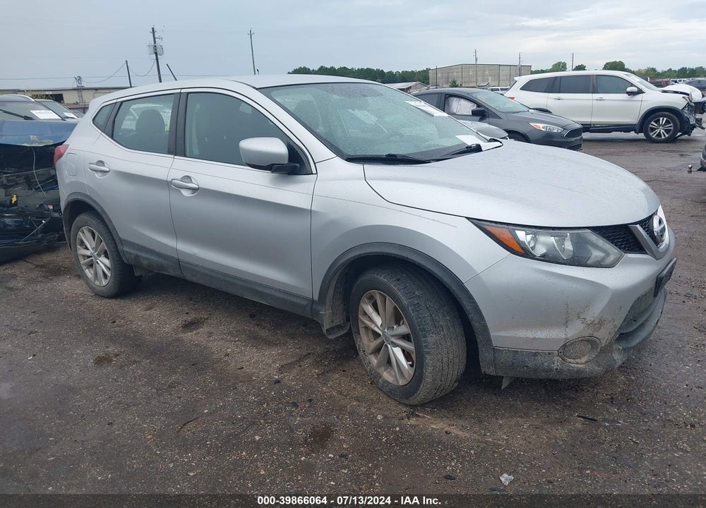 2017 NISSAN ROGUE SPORT S VIN: JN1BJ1CP4HW019859