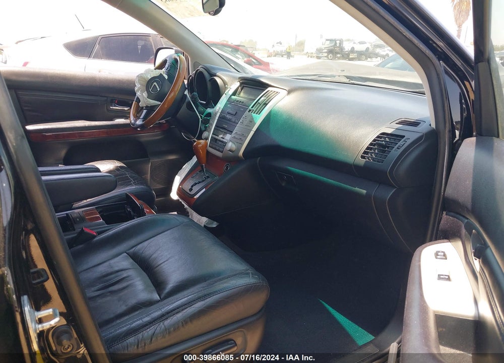 2004 LEXUS RX 330 VIN: JTJGA31U440010208