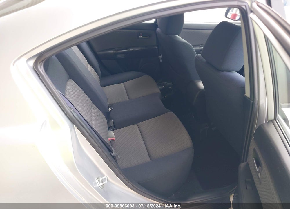 2006 MAZDA 3 I VIN: JM1BK12G461533653