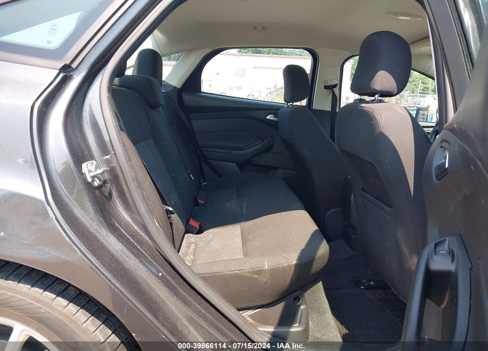 2018 FORD FOCUS SE VIN: 1FADP3F26JL290712