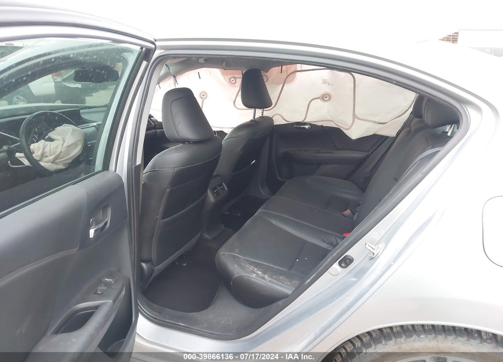 2016 HONDA ACCORD TOURING VIN: 1HGCR3F9XGA015850