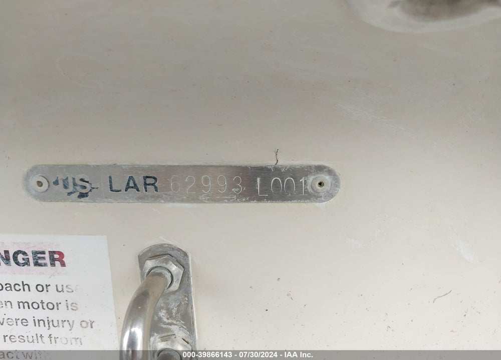 2001 LARSON OTHER VIN: LAR62993L001