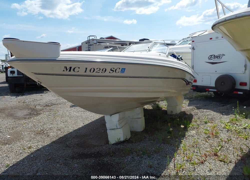 2001 LARSON OTHER VIN: LAR62993L001