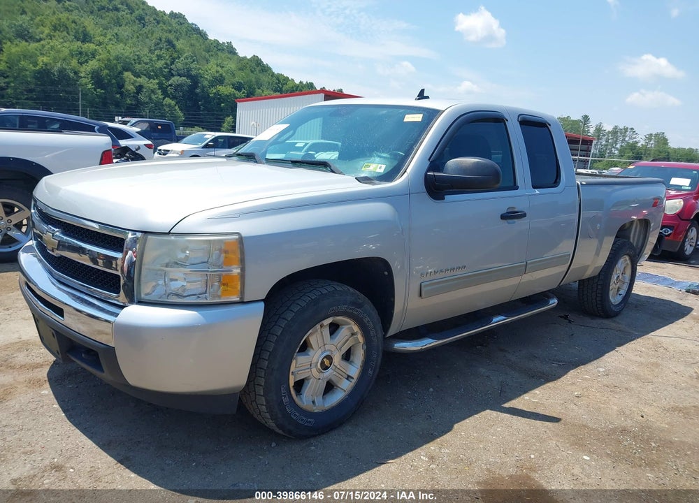 2010 CHEVROLET SILVERADO 1500 LT VIN: 1GCSKSE30AZ116992