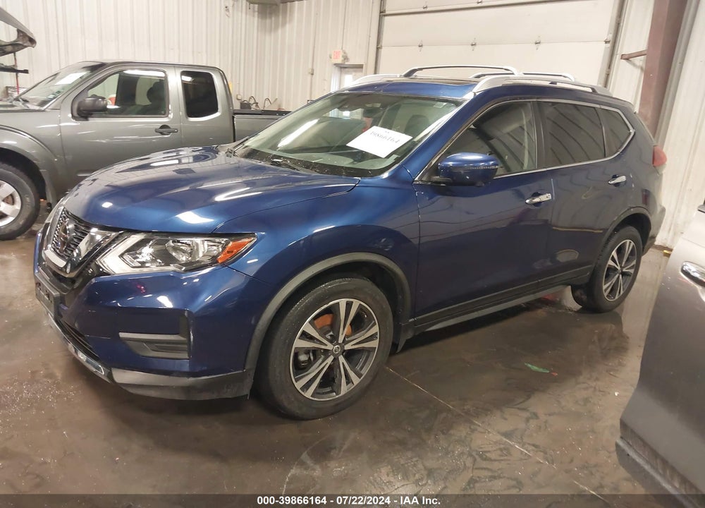 2019 NISSAN ROGUE SV VIN: JN8AT2MV6KW402381