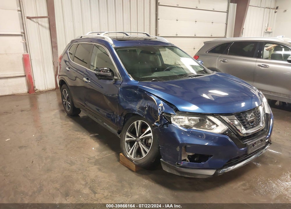2019 NISSAN ROGUE SV VIN: JN8AT2MV6KW402381