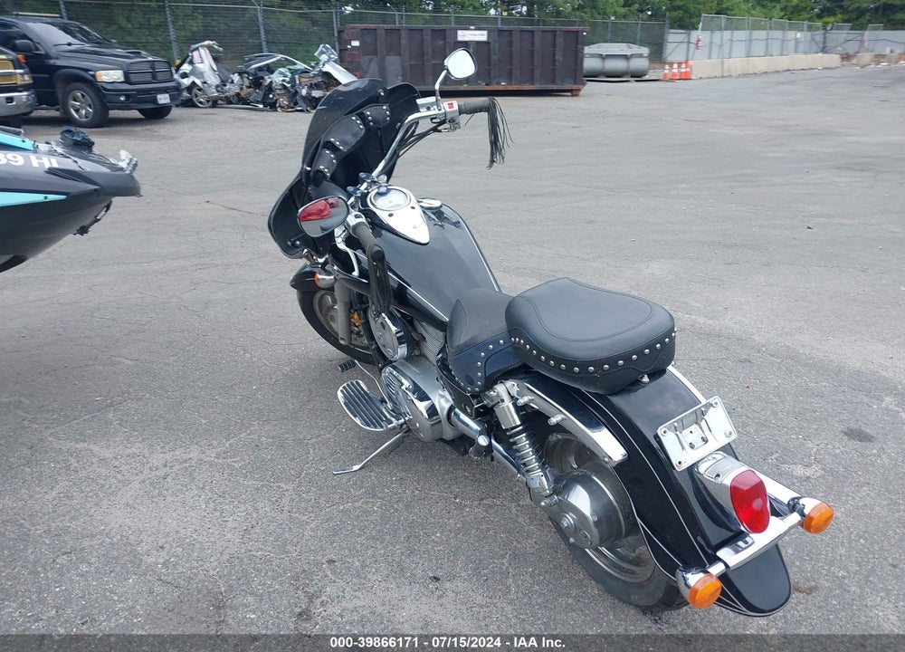 2003 KAWASAKI VN1600 A1 VIN: JKBVNKA133A003330