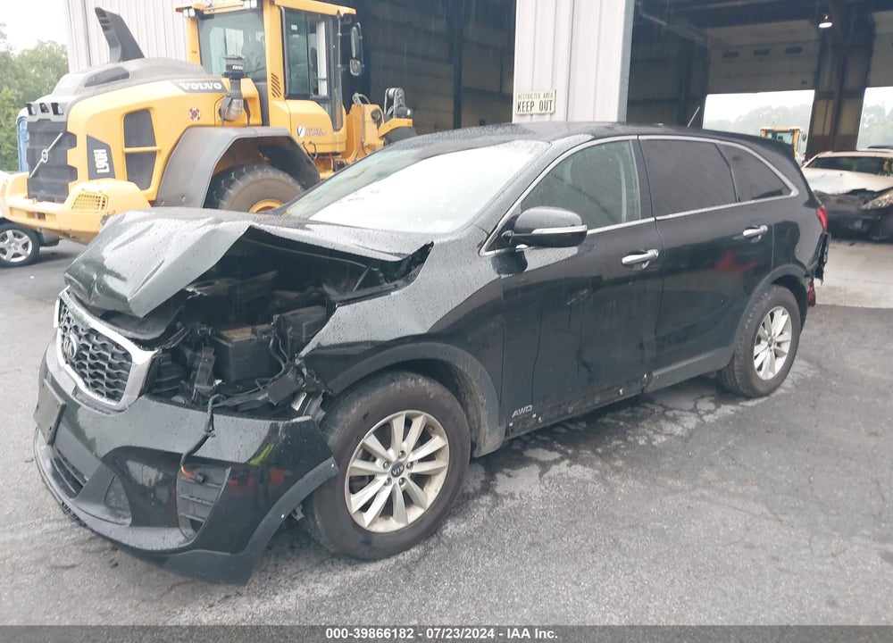2019 KIA SORENTO 2.4L LX VIN: 5XYPGDA37KG563487