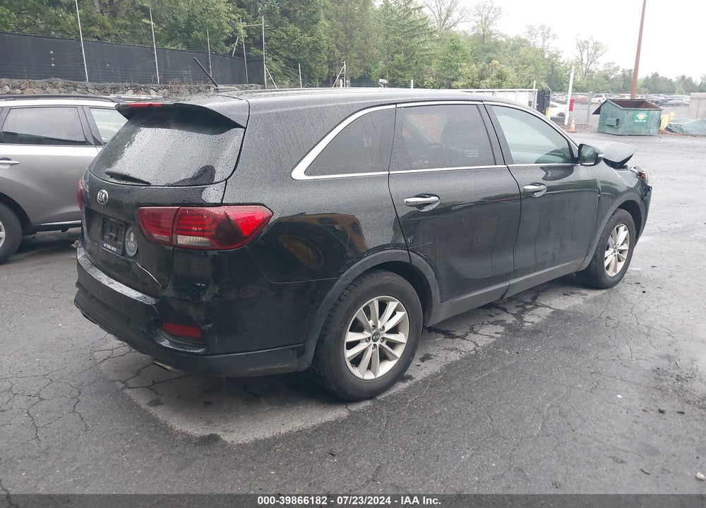 2019 KIA SORENTO 2.4L LX VIN: 5XYPGDA37KG563487