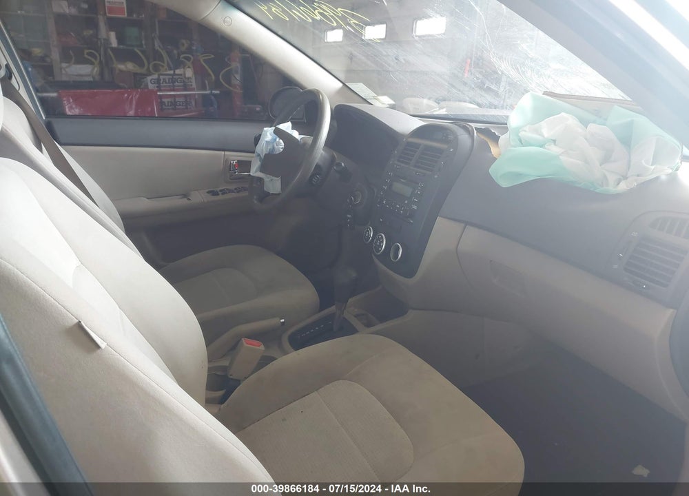 2008 KIA SPECTRA EX VIN: KNAFE121185545644