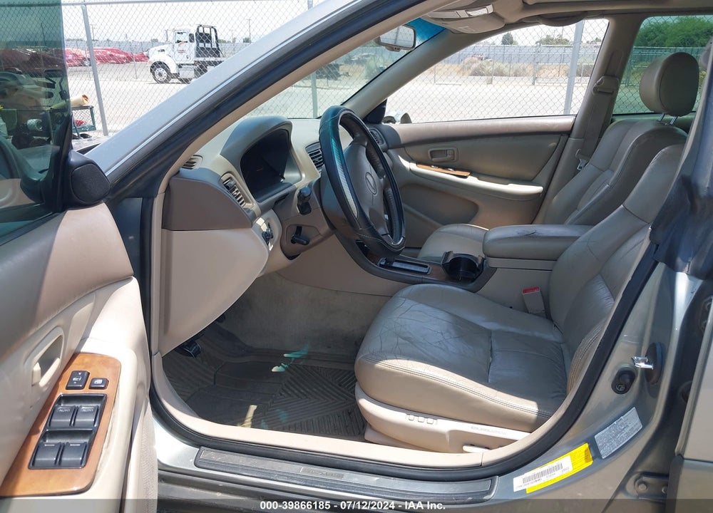 2000 LEXUS ES 300 VIN: JT8BF28G8Y0260483