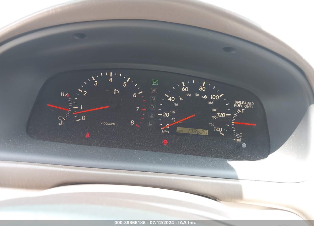 2000 LEXUS ES 300 VIN: JT8BF28G8Y0260483