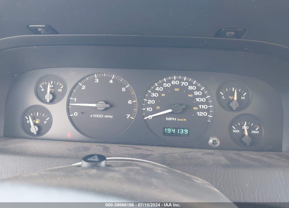 2003 JEEP GRAND CHEROKEE LAREDO VIN: 1J4GW48S73C509011