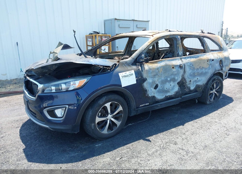 2016 KIA SORENTO 3.3L EX VIN: 5XYPHDA50GG165169