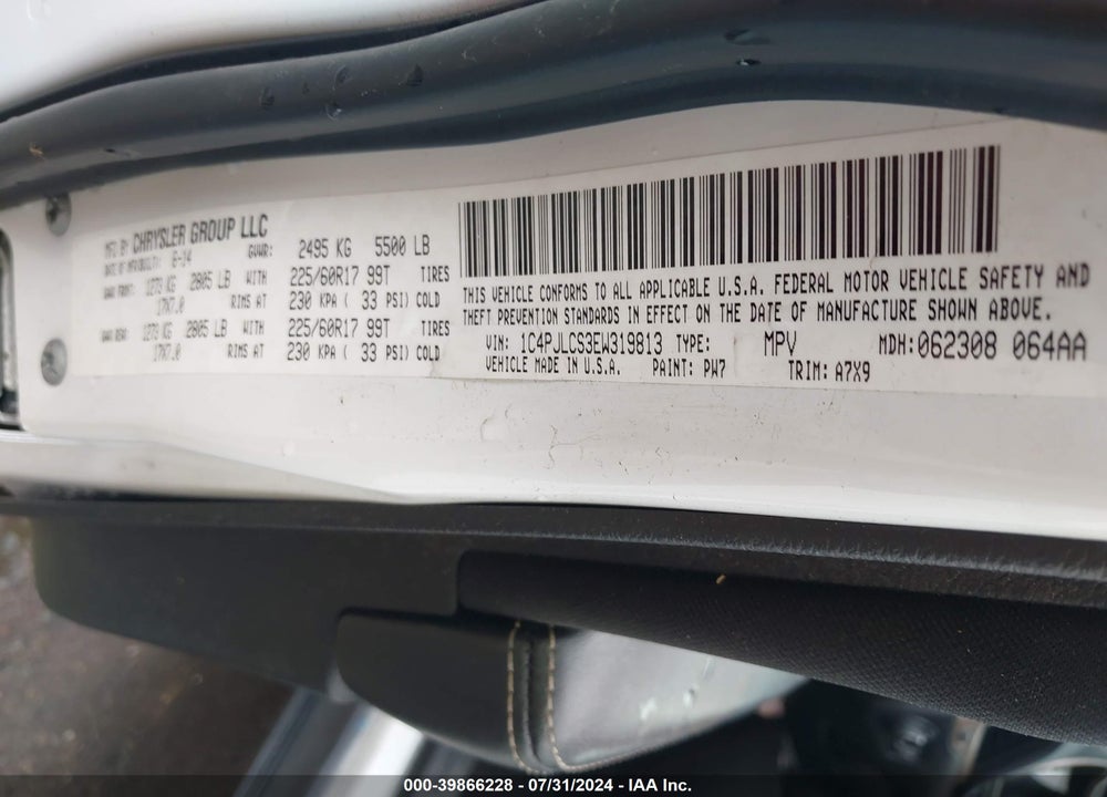 2014 JEEP CHEROKEE LATITUDE VIN: 1C4PJLCS3EW319813