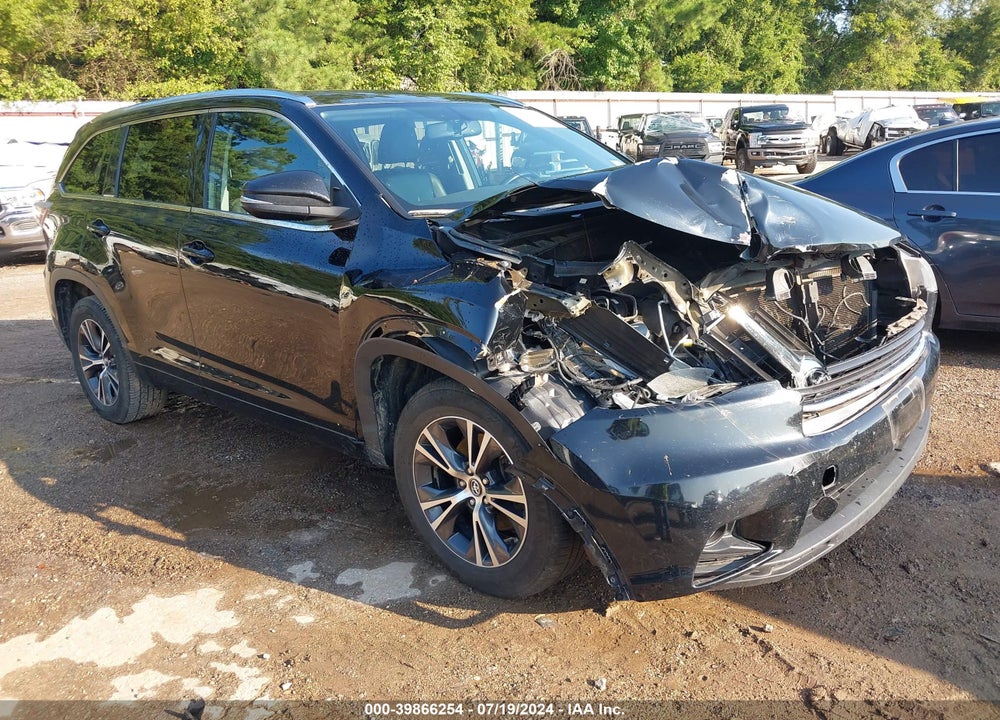 2016 TOYOTA HIGHLANDER XLE V6 VIN: 5TDKKRFH2GS186815