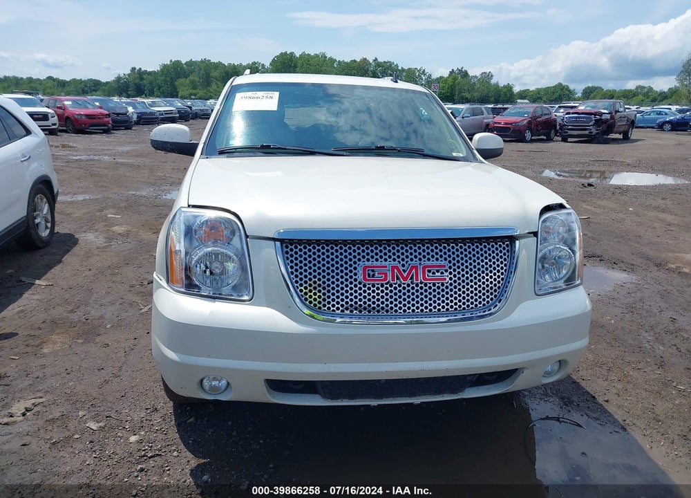 2013 GMC YUKON DENALI VIN: 1GKS2EEF3DR222244