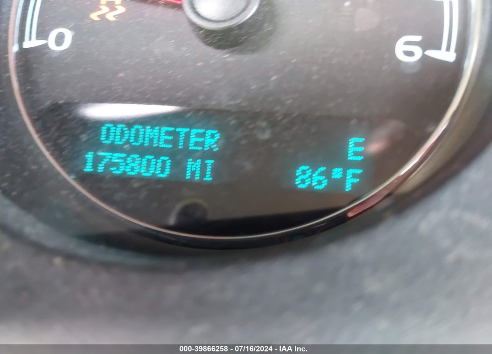 2013 GMC YUKON DENALI VIN: 1GKS2EEF3DR222244