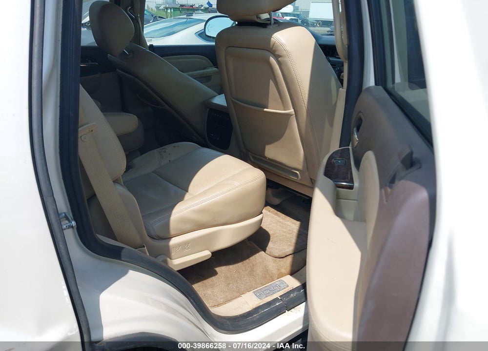2013 GMC YUKON DENALI VIN: 1GKS2EEF3DR222244