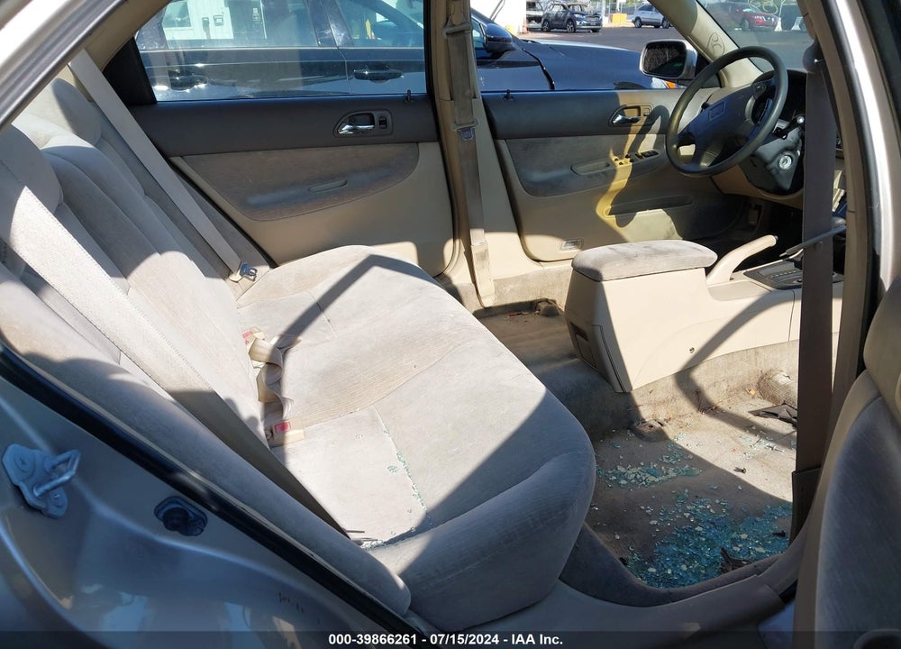 1994 HONDA ACCORD LX/EX VIN: 1HGCD5633RA167218