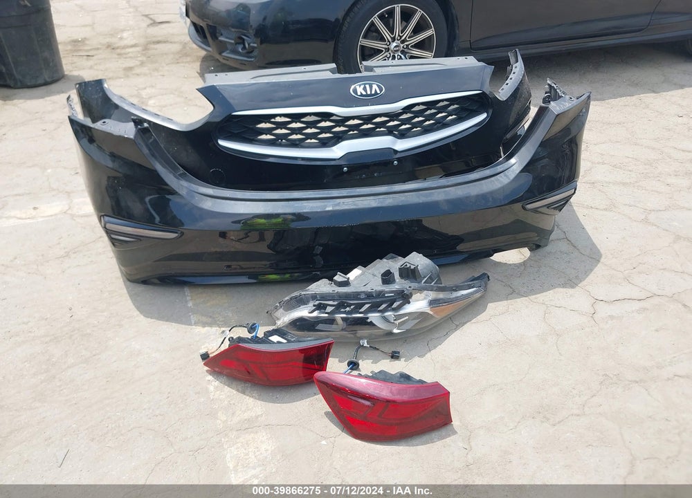 2020 KIA FORTE LXS VIN: 3KPF24AD9LE248661