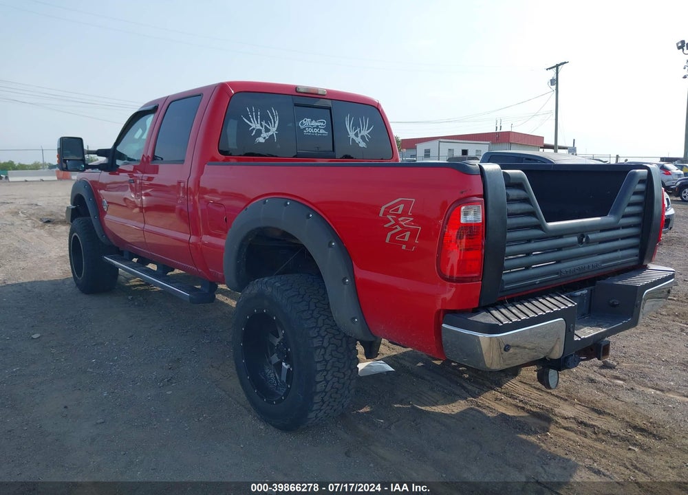 2011 FORD F-250 LARIAT VIN: 1FT7W2BT6BEC23732