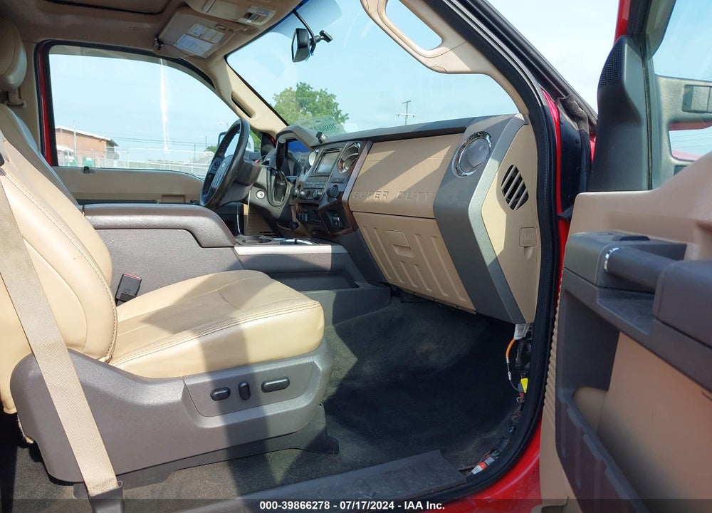2011 FORD F-250 LARIAT VIN: 1FT7W2BT6BEC23732