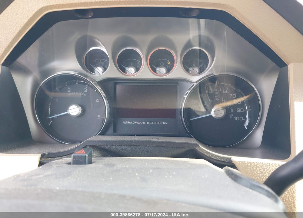 2011 FORD F-250 LARIAT VIN: 1FT7W2BT6BEC23732