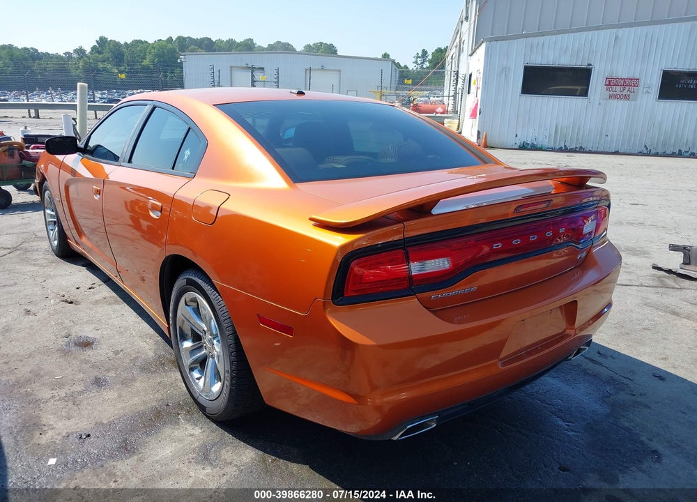 2011 DODGE CHARGER R/T VIN: 2B3CL5CT4BH551314