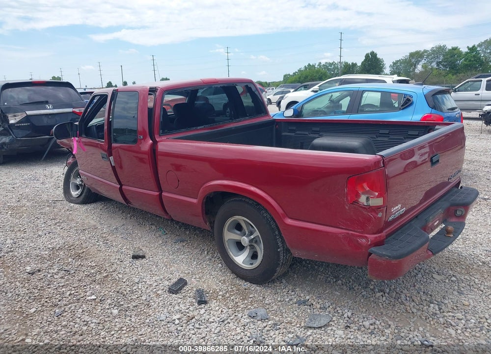 2003 CHEVROLET S-10 LS VIN: 1GCCS19H238257964