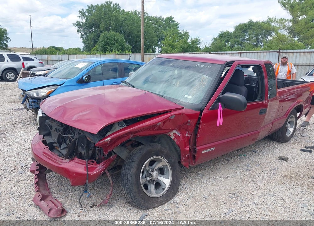 2003 CHEVROLET S-10 LS VIN: 1GCCS19H238257964