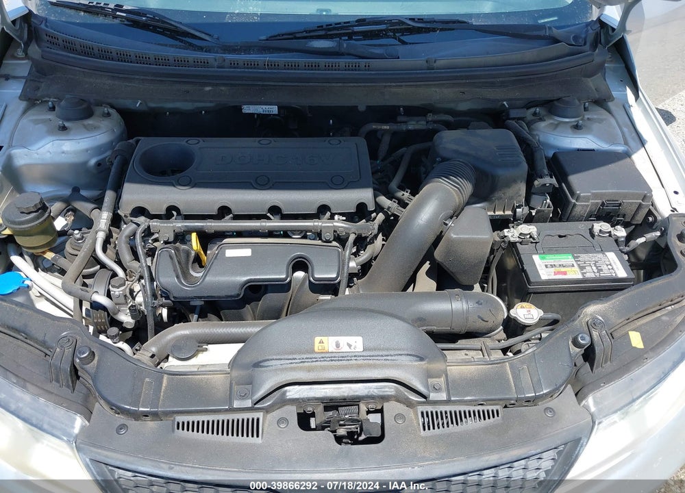2013 KIA FORTE KOUP EX VIN: KNAFU6A26D5670210