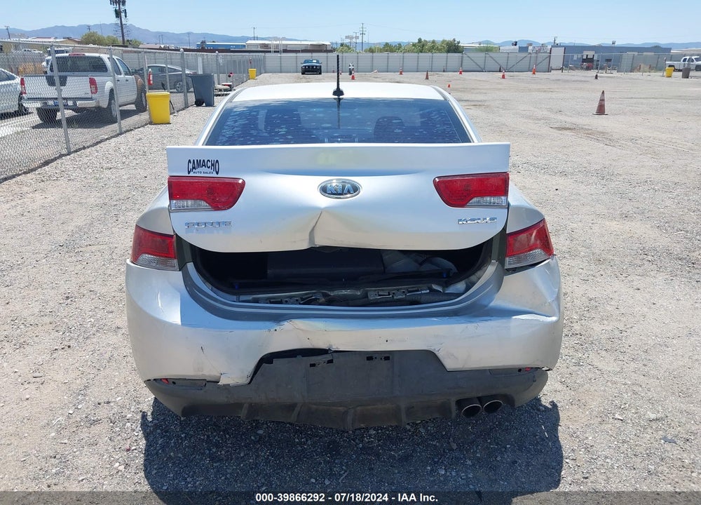 2013 KIA FORTE KOUP EX VIN: KNAFU6A26D5670210